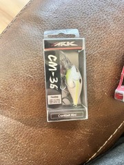 ARK CM-36 Floating Crankbait Magnetic Weight Transfer 1.6in 1/4oz 6ft P/C