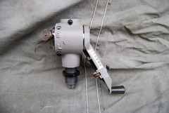 OHAUS MODEL 7200 DU-O-MEASURE POWDER MEASURE
