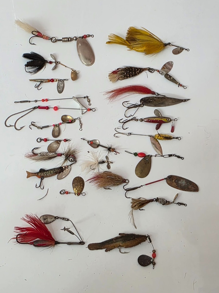 (22) Vintage Unknown Spinners in-Line Fishing Lures Lot of 22