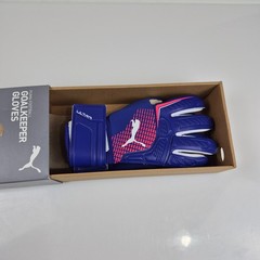 PUMA ULTRA PRO Negative Cut GoalKeeper Gloves 041949-01 Size 8 Lapis Lazuli NIB