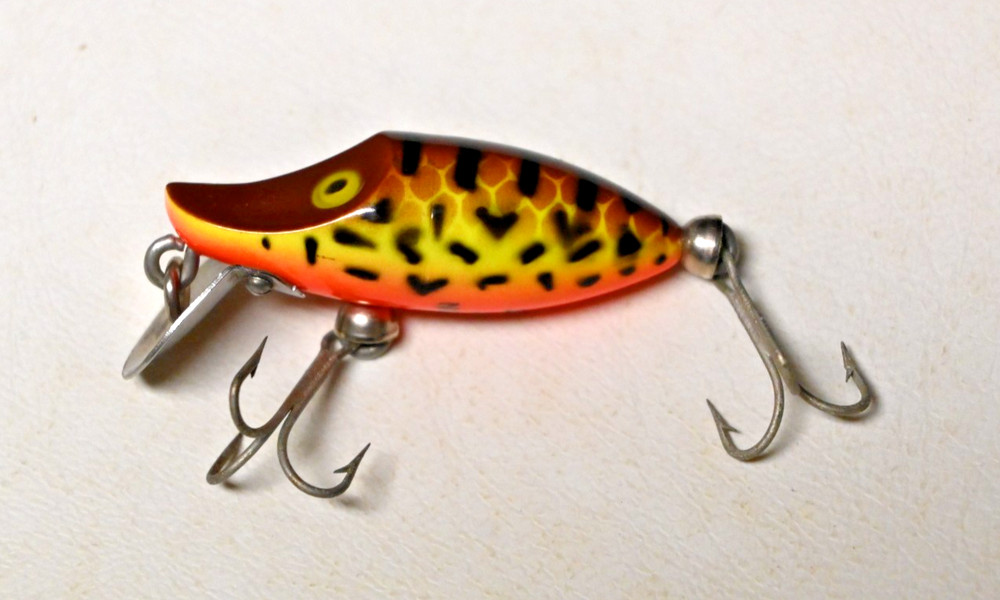 Vintage Heddon Tiny River Runt Spook 350 in BRS Brown Crawdad Finish (DR16)