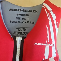 NWT AIRHEAD Swoosh Red Youth 55-88 Pounds Life Jacket Water Safety
