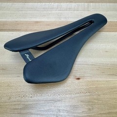 New Takeoff Berk Dila 2x Padded Artificial Leather 7x9mm Carbon Rails 140 Saddle