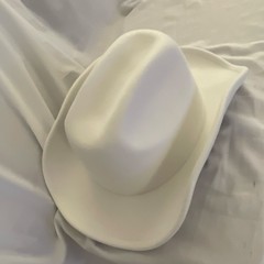 White Western Cowboy Hat 65% Polyester 35% Cotton Blend Made in China