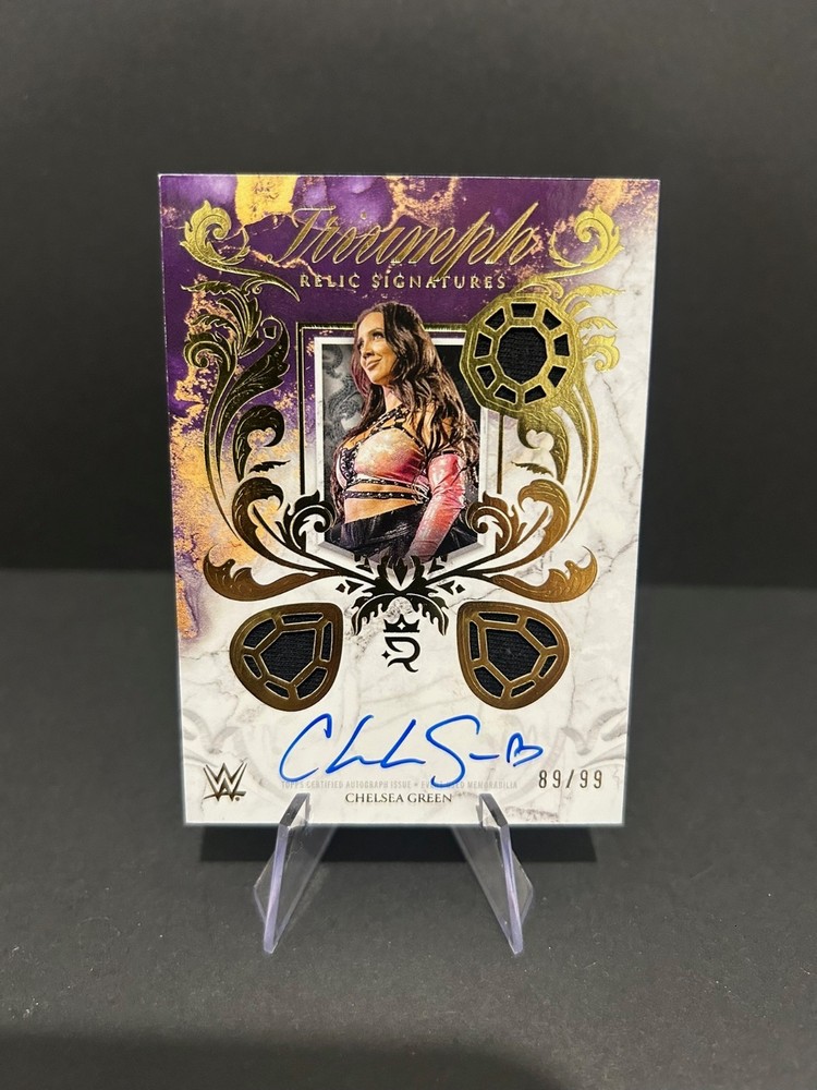 2025 Topps Royalty WWE Triumph Relic Signatures Chelsea Green /99