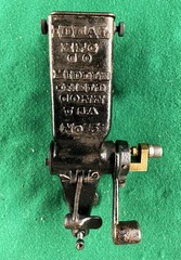 VINTAGE LYMAN No 5 POWDER MEASURE