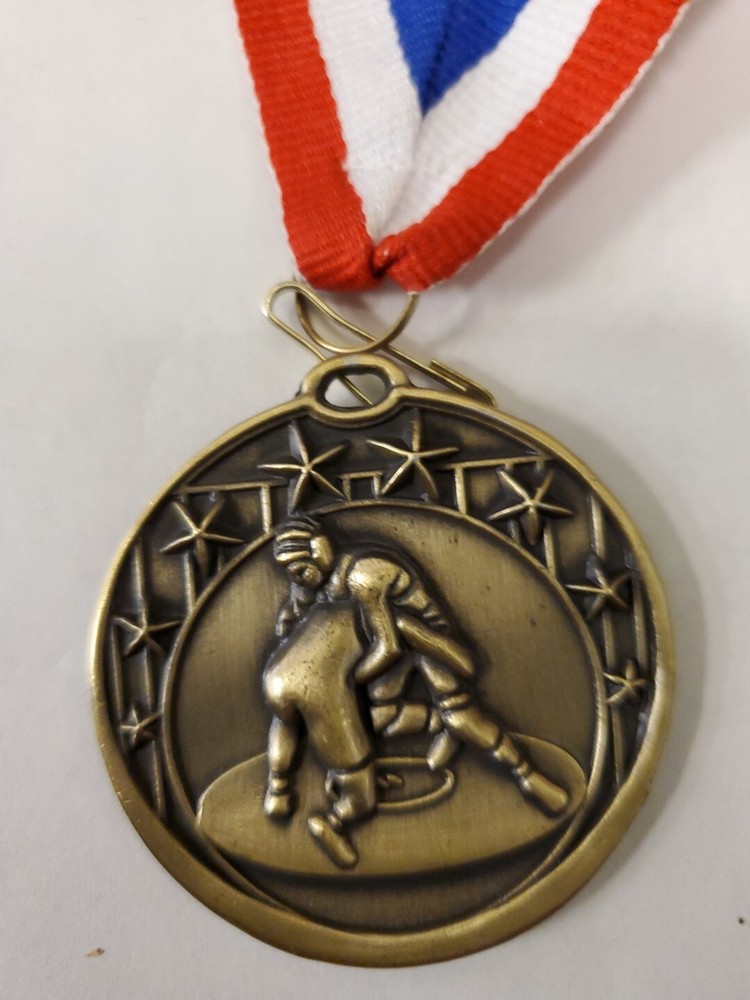 2&Prime; Wrestling medal, Gold, team or individual award, with engraving, stars at top