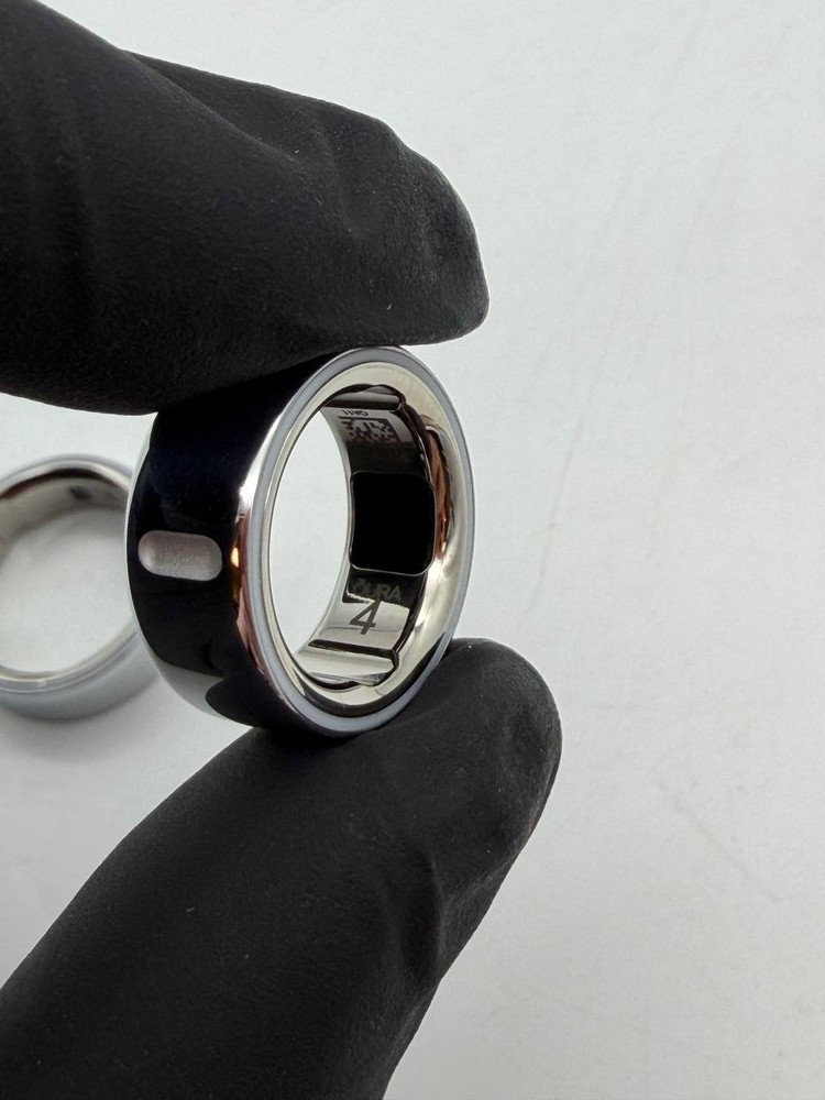 Oura Ring Gen 4 Smart Fitness Ring – Size 4/5/6/7/9/10/11 – Silver – RING ONLY