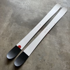 2026 Season Lolo Skis 176cm – 115mm Underfoot
