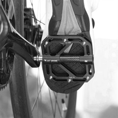 WEST BIKING Bicycle Pedals Titanium Carbon Fiber Axle 3 Bearing Bike Flat Pedals