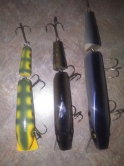 2 DALE WILEY MUSKY KING 9 & 7&Prime; JNTD. LSC MUSKY FISHING LURE CRANK BAIT + UNKNOWN