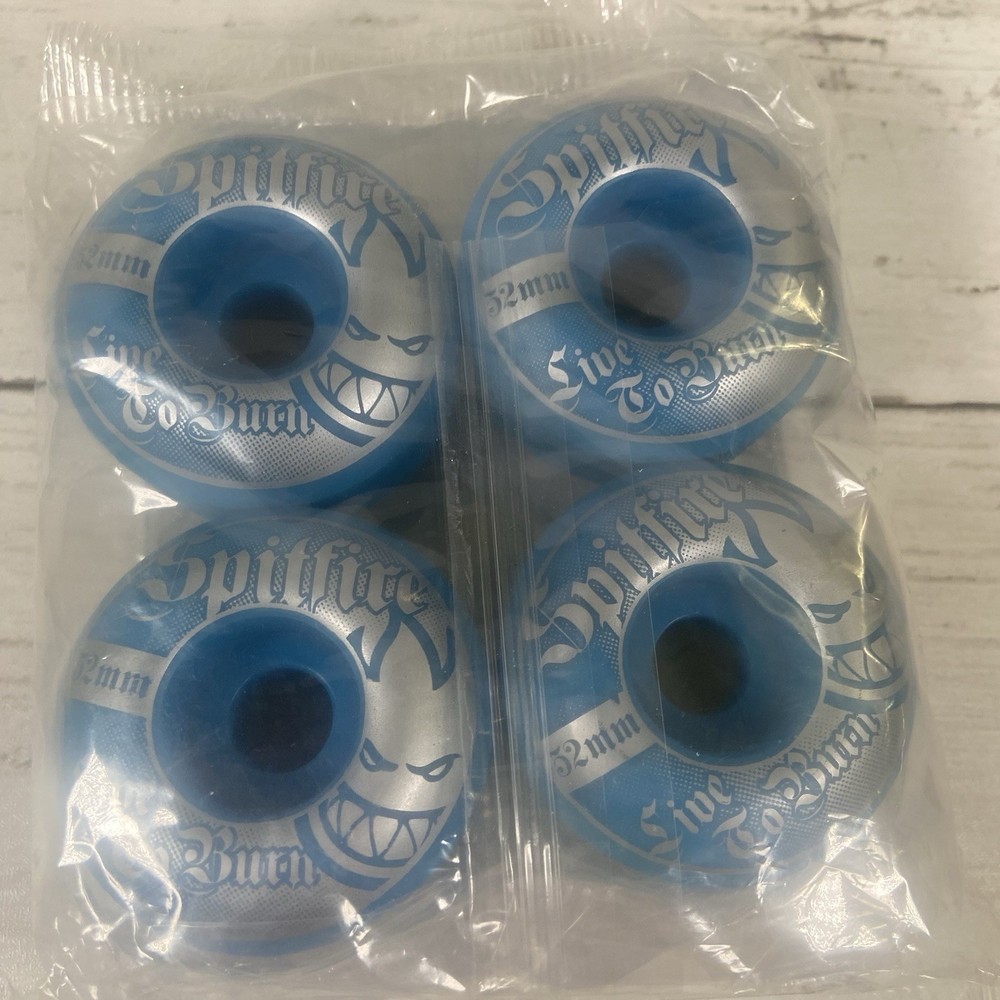 Spitfire Live To Burn 52mm 99a Skateboard Wheels Blue Silver Set of 4 New