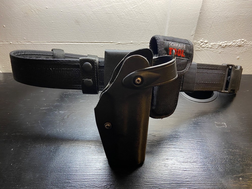 Safariland 6280-83 Duty Holster Belt Rig w/ Schrade ST1 Multi Tool