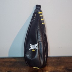 Everlast Leather Elite Speed Bag Boxing MMA Workout Punch Training Fitness 4LBS