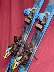 🔥 K2 Superstitious Womens 160cm All-Mountain SKIS Marker Integrated Bindings ⛷️