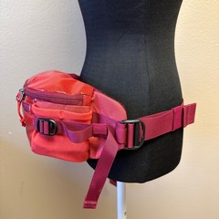 Patagonia Black Hole Waist Pack 5L Red Ripstop Hip Belt Bag NWOT UNISEX