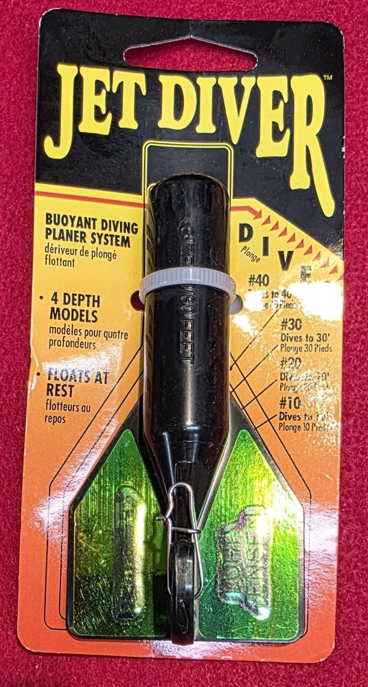Luhr-Jensen 30&prime; Jet Diver Black Moonjelly #5540-030-2500 , 4&Prime;