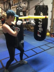 MMA, Boxing Heavy Punching Bag Bully Arm Attachment