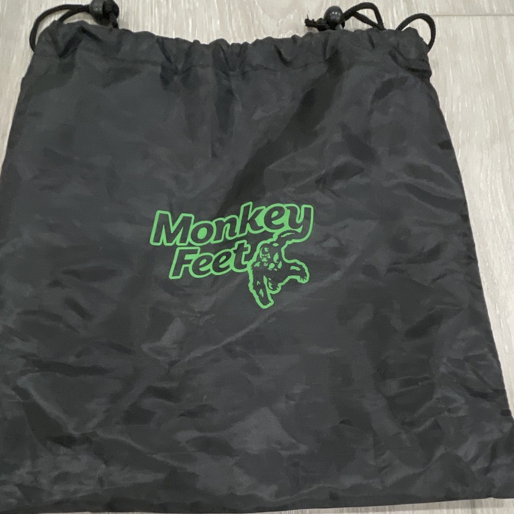 Monkey Feet Resistance Trainer. Adjustable Straps, Black/Green, Bag