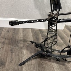 Mathews Lift x 33