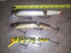 2 DALE WILEY MUSKY KING 9 & 7&Prime; JNTD. LSC MUSKY FISHING LURE CRANK BAIT + UNKNOWN