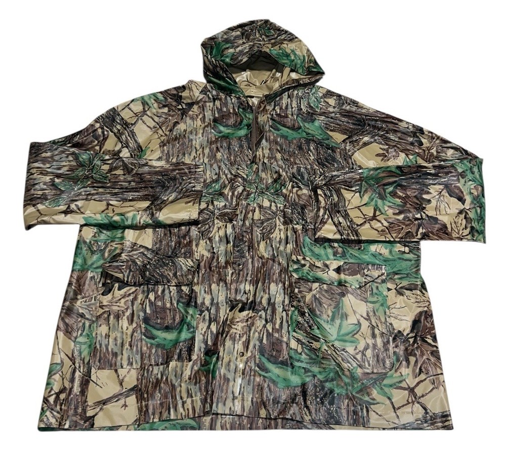 Men’s Realtree Polyvinyl Chloride Hooded Waterproof Camo Hunting Rain Jacket XL