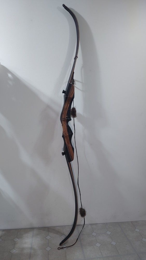 PSE Night Hawk 62&Prime; Takedown Recurve Bow Heritage Traditional 45lbs RH W/ String