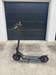 iScooter I9M Electric Scooter 22MPH, Foldable Almost Brand New With Charger 🔥🔥