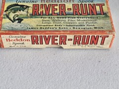 VIntage Genuine Heddon Spook Sinket River-Runt Fishing Lure, in box