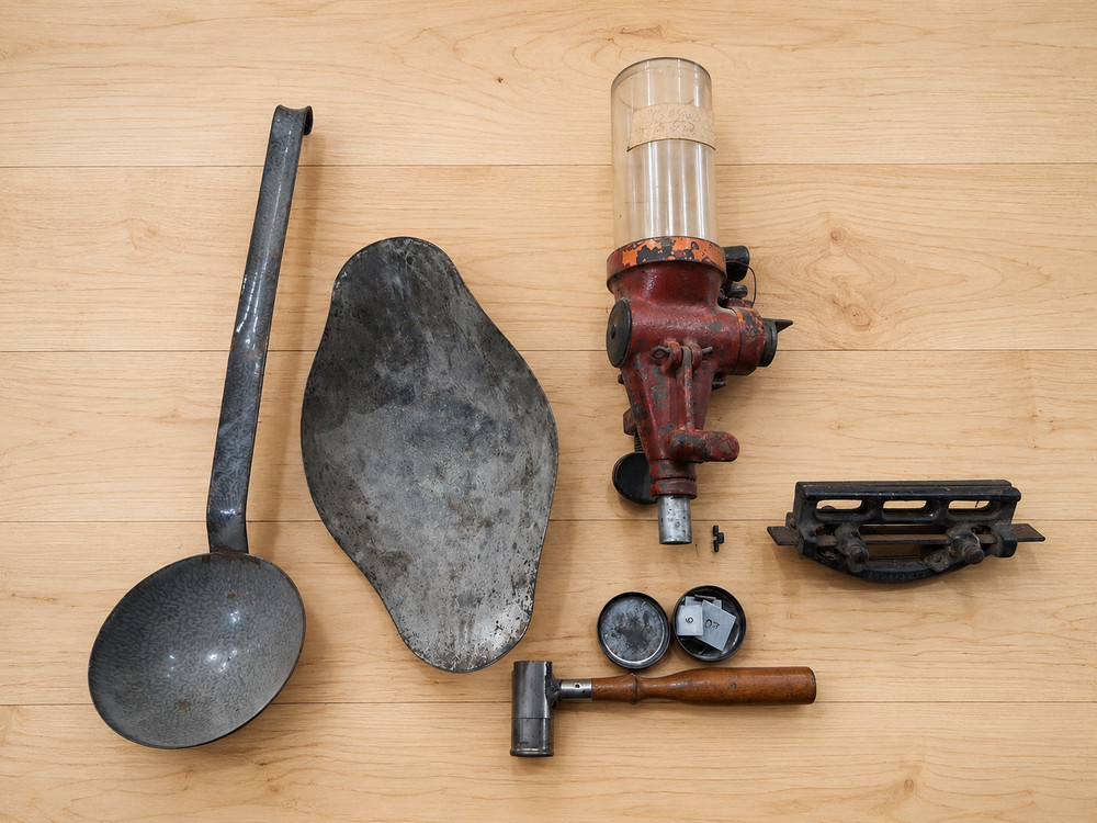 Lyman No. 55 Ideal Powder Measure Reloading Tool With Accessories