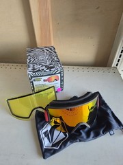 Volcom Garden Goggles Orange /Brown/Red Chrome + (Bonus Lens – Yellow ) NWT
